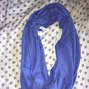 LULULEMON VINYASA SCARF